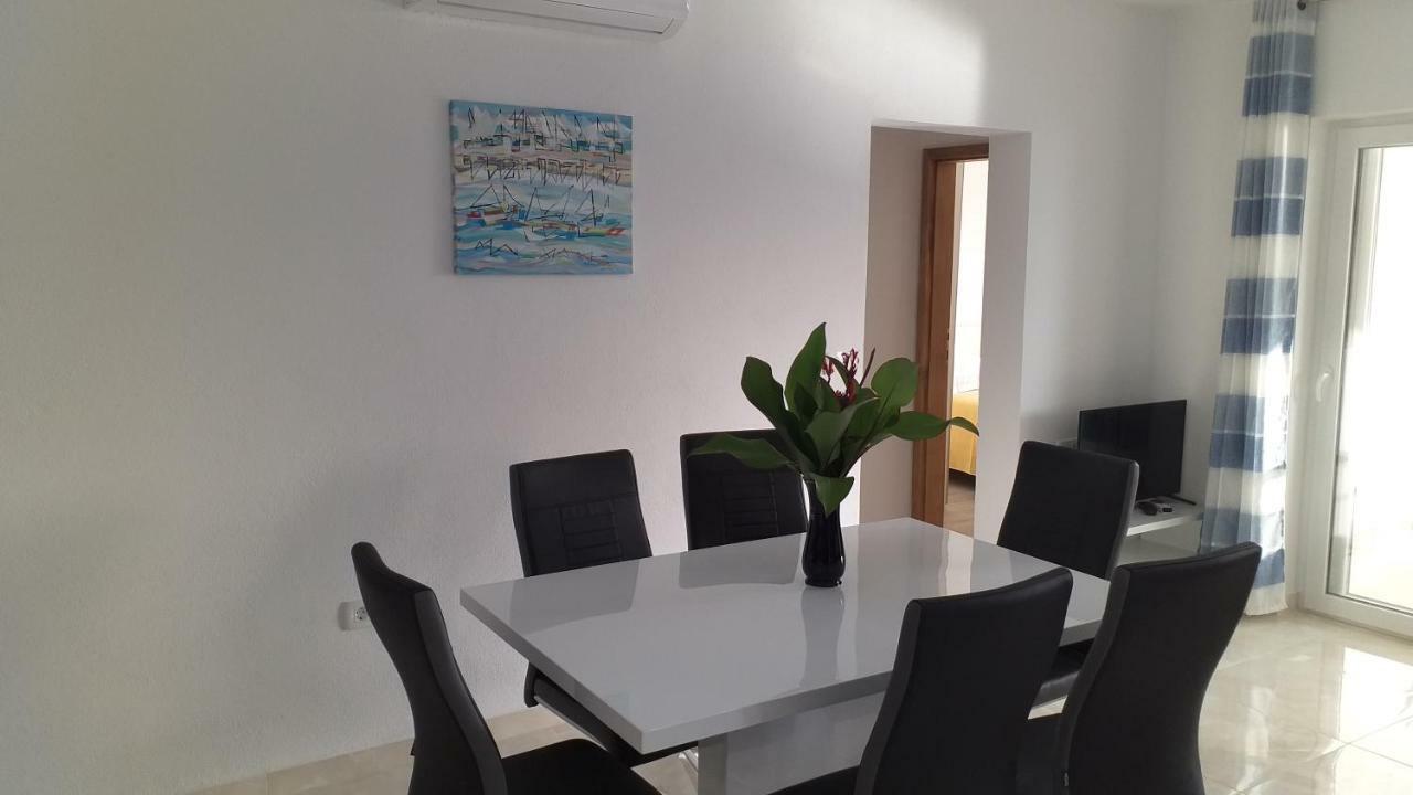 Apartment Zaklopatica Lastovo Extérieur photo